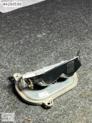 VOLKSWAGEN PASSAT B8 VİRAJ AYDINLATMA BEYİN SAĞ