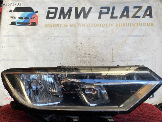 VOLKSWAGEN PASSAT 2015 - 2018 SAĞ FAR
