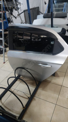 PEUGEOT 301 SOL ARKA KAPI