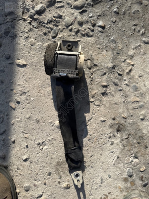 Ford focus 2 sağ arka emniyet kemeri