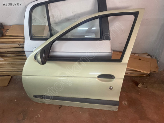 Megane 1 Sol Ön Kapı Parçası - Mert Oto Renault Çıkma Parç