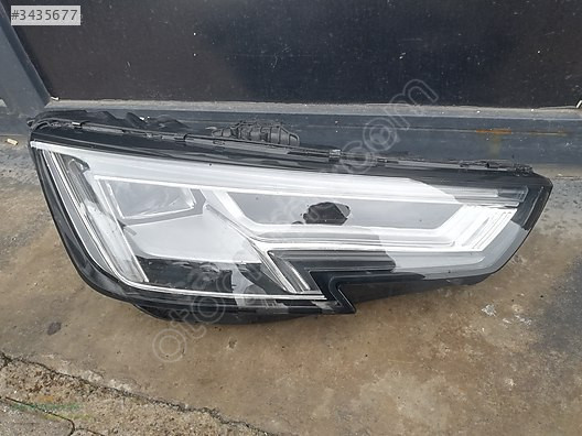 AUDİ A4 ÇIKMA ORJİNAL SAĞ FAR 2016 - 2020