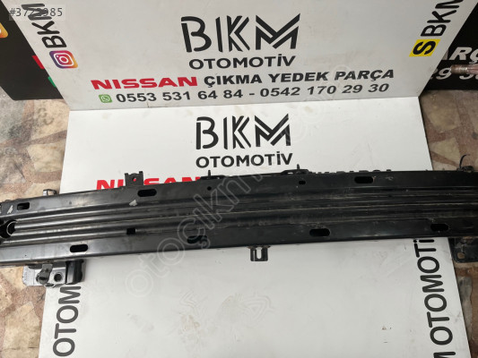 Nissan Qashqai J12 (2022-) ön tampon demiri