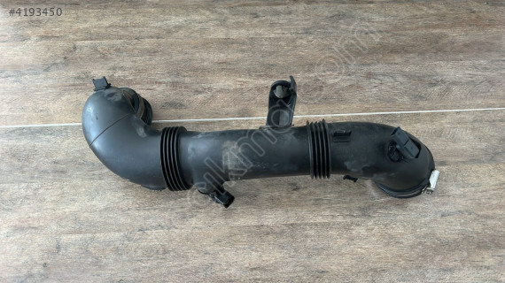 A6200900137  2017 MERCEDES W205 C KASA DİZEL HAVA BORUSU