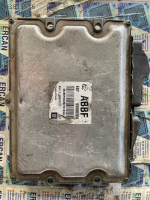55579719 Opel Astra J 1.7 Motor Beyni