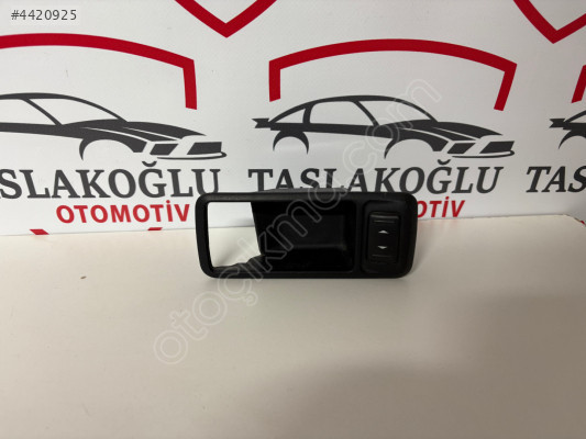 FORD FOCUS SOL İÇ AÇMA ÇERÇEVE VE CAM DÜĞMESİ