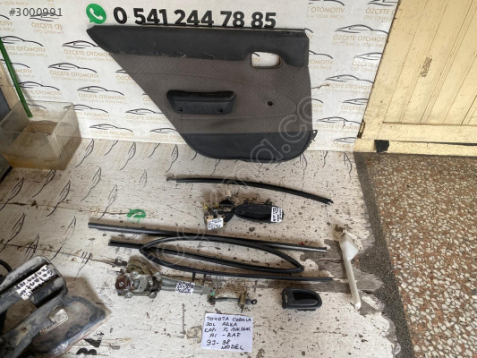 TOYOTA COROLLA SOL ARKA KAPI DÖŞEMESİ 1993-1998 MODEL ORJİNAL