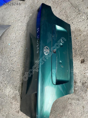 TOYOTA AVENSİS 1998 ÇIKMA ORJİNAL BAGAJ KAPAĞI