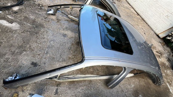 BMW 3.30 E46 TAVAN ARKA ÇEVİK OTO ÇIKMA