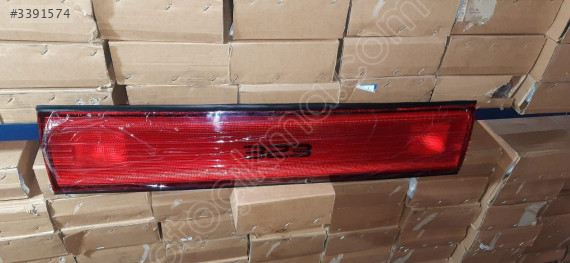 Mazda   323 Sedan Arka Reflektör