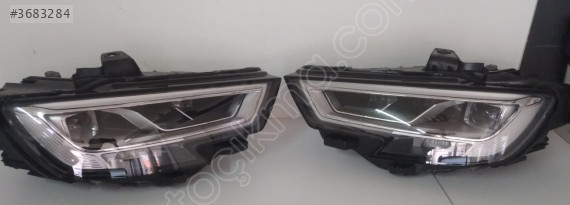AUDİ A4 SAĞ SOL FAR  VE TÜM ÇIKMA ORİJİNAL PARÇALAR