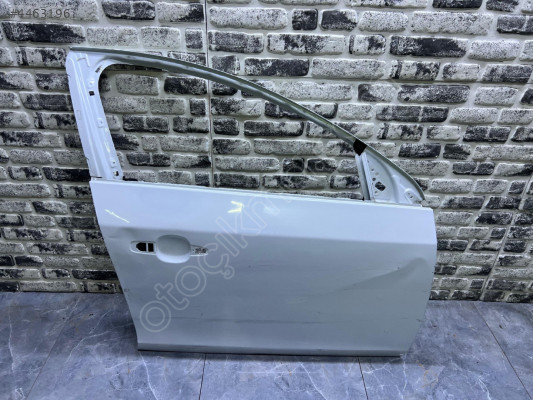 Volvo s60 sağ ön kapı s 60 çıkma orjinal kapı
