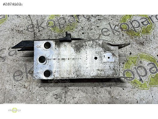 MERCEDES B SERİ W176 W246 ÖN TAMPON DEMİRİ AYAĞI SAĞ A2466200295