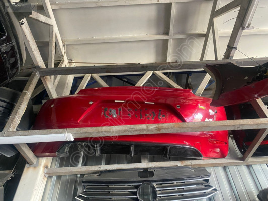 VOLKSWAGEN SCİROCCO ÇIKMA ARKA TAMPON