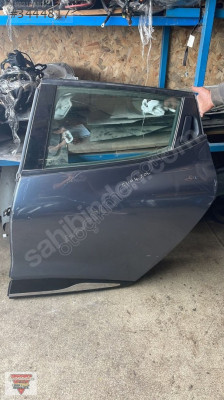 RENAULT CLİO 4 SOL ARKA KAPI ÇIKMA YEDEK PARÇA 05336734493