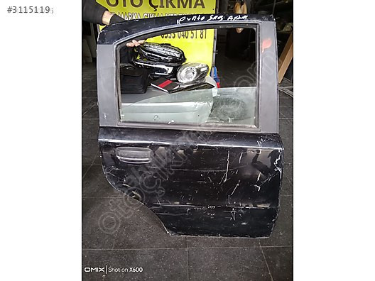 Fiat panda sağ arka kapı dolu 20.000 TL