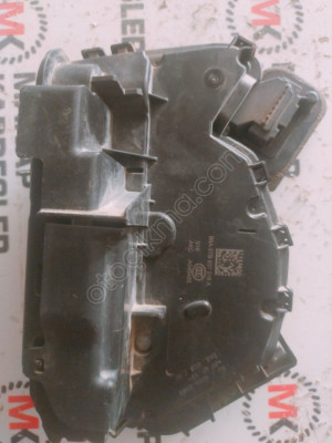CRAFTER KAPI KİLİDİ ÖN SAĞ 5TB837016A 5E1837016A 6V1837016A