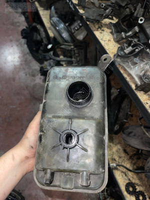 PEUGEOT 407 2.0 BENZİN YEDEK SU DEPOSU ORJİNAL ÇIKMA PEJO