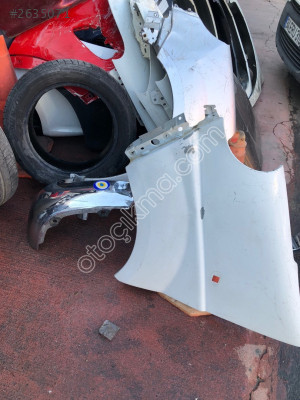 Trafic 2 sol ön çamurluk Çıkma ORJİNAL