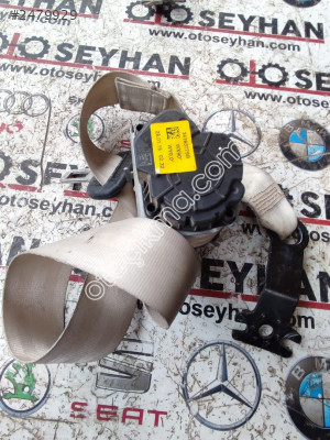 3G5857805D Passat b8 arka kemeri