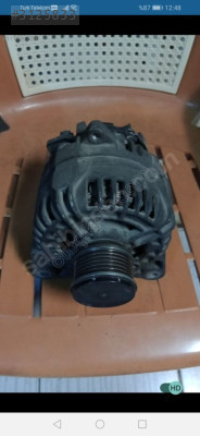 Renault Clio3 1.5 DCi Bosch 0124425071 şarj dinamosu 3.500 TL
