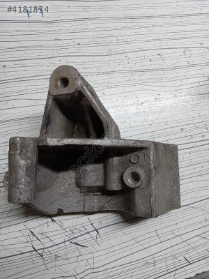 KIA Rio Gergi Kasnağı Braketi