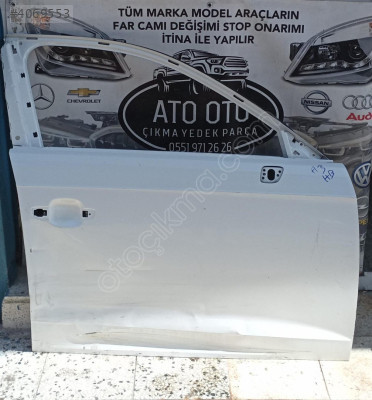AUDI A3 HB ORJINAL CIKMA SAĞ ON KAPİ