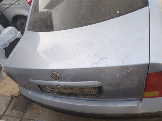ÇIKMA VW PASSAT B5 BAGAJ KAPAĞI 2420