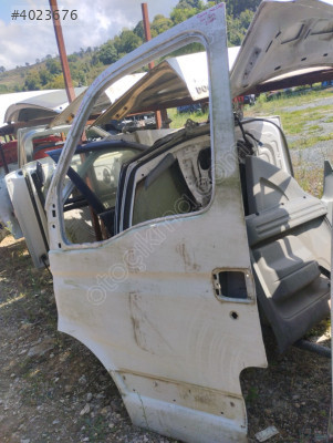 Renault Master 2 sol ön kapı