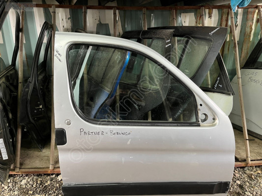 PEUGEOT PARTNER SAĞ ÖN KAPI MONTECAR