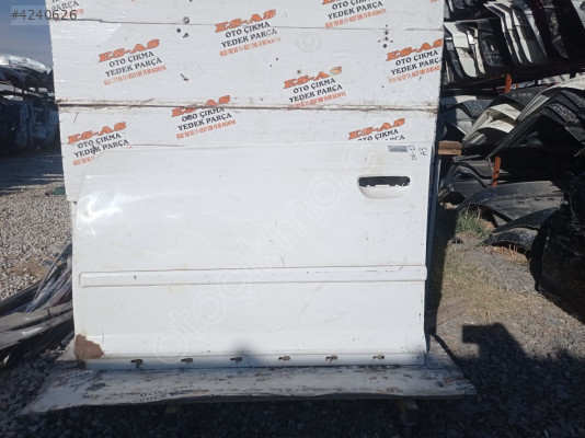 AUDİ A3 SOL ÖN KAPI ÇIKMA BOŞ ORJİNAL 2006-2013