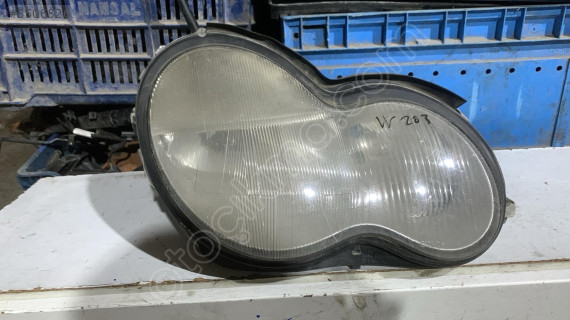 Mercedes w203 sağ ön far çıkma