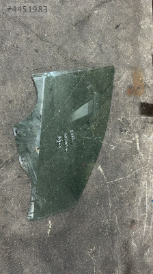 2023 RENAULT TAİLANT SAĞ ÖN ORJİNAL KAPI CAMI