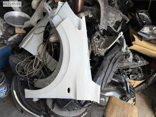 Peugeot 301 çamurluk sol