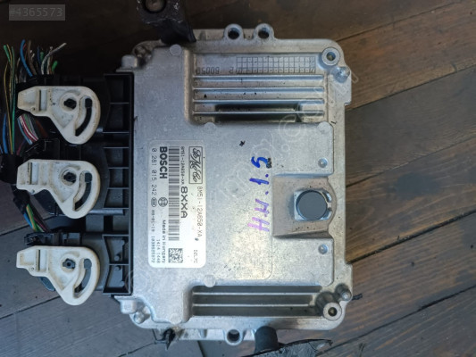 8M51-12A650-XA EDC16C34 FORD FOCUS MOTOR BEYNİ