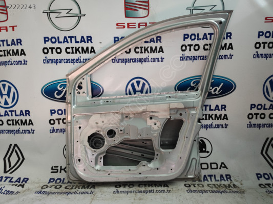 Renaul Clio 3 sağ ön kapı
