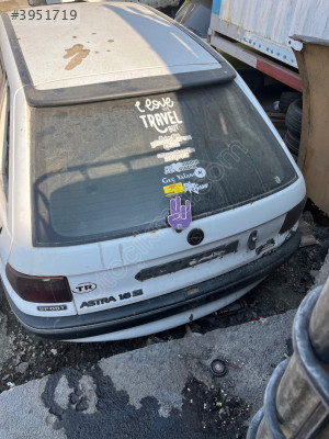 Astra f bagaj kapağı hcb
