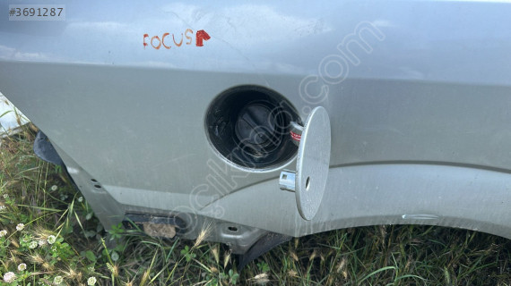 FORD FOCUS 1 SEDAN DEPO KAPAĞI
