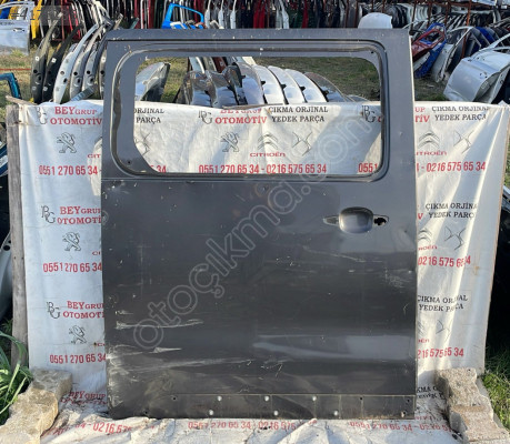 PEUGEOT EXPERT SAĞ SÜRGÜLÜ KAPI ORİJİNAL ÇIKMA YEDEK PARÇA