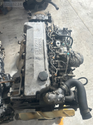 ISUZU ŞAMPİYON ÇIKMA TEMİZ MOTOR