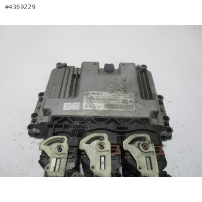 Peugeot 208 1.4 Motor Beyni 0281030545 EDC17C10 9807886180