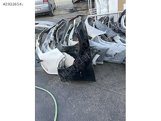 W212 sol ön çamurluk