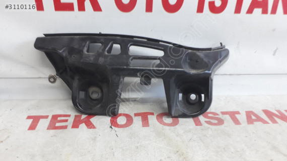 Mercedes CLA 117 BRAKET SAĞ ARKA A1178850865