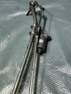 Renault Master 3 Ön Cam Silgi Mekanizmasi
