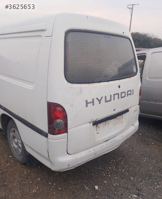 Hyundai H100 beyaz renk çıkma bagaj kapı