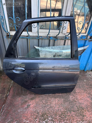 2001 scenic 1 sağ arka kapı dolu