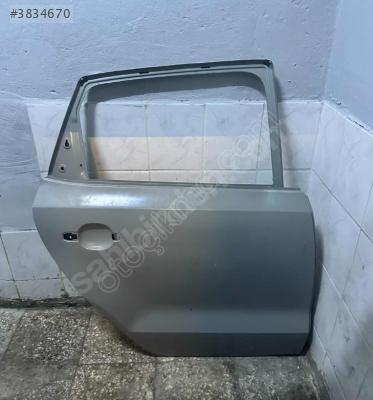 VOLKSWAGEN POLI 2014 SAĞ ARKA KAPI SIFIR ORJİNAL EYUPCAN OTO