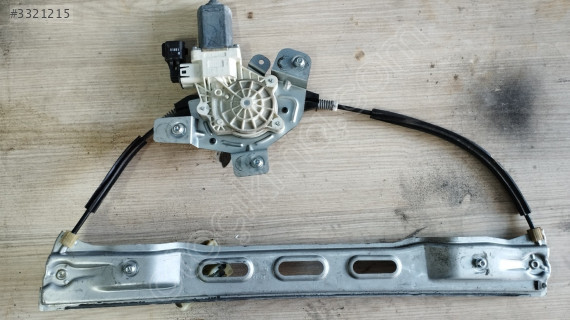 FORD COURIER CAM KAPI KİRKOSU ÇETİN OTOMOTİV