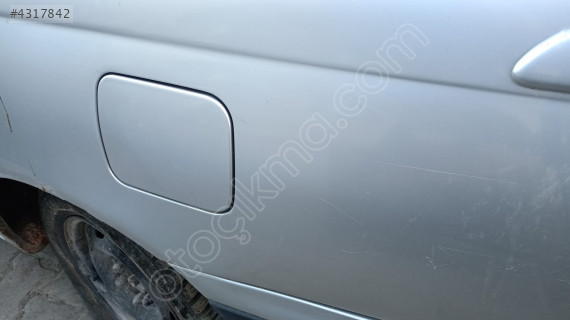 toyota carina depo kapağı