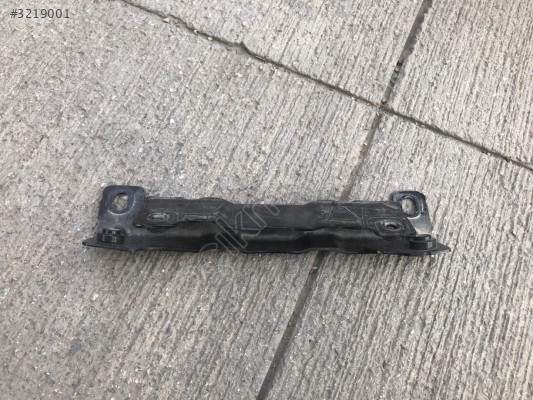 MERCEDES C SERİSİ W206 W214 ÖN PANEL DESTEK TUTUCU 2066223000